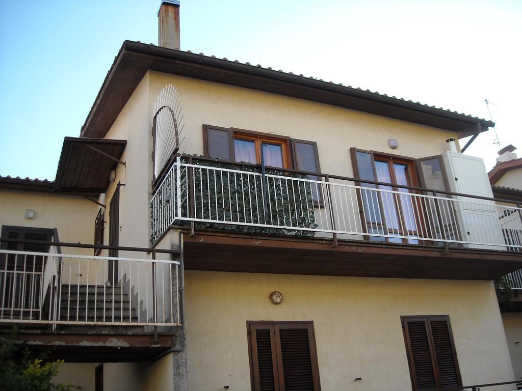 Apartment Santa Maria Bolsena Exterior foto